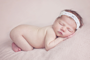 Newborn-Photographer-Gold-Coast_Home01.jpg